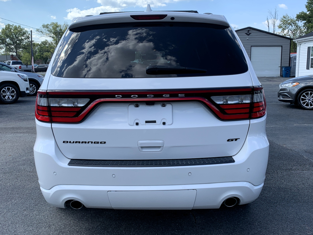 2017 Dodge Durango GT photo 2