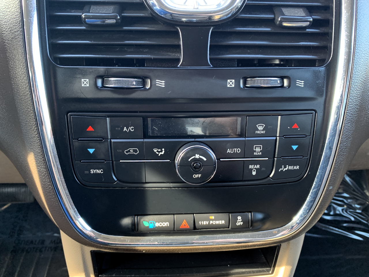 Chrysler Town & Country Touring 2016