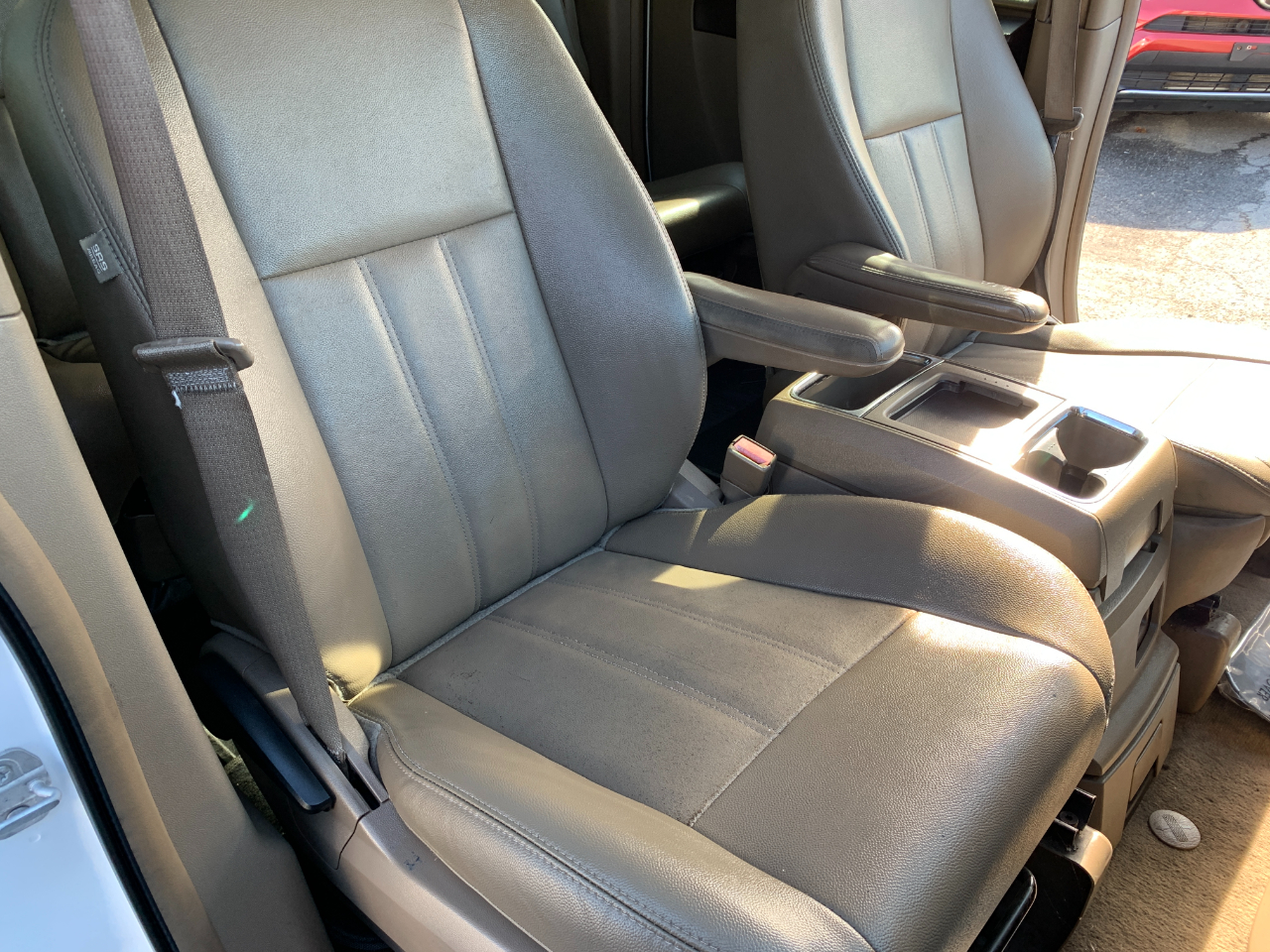 Chrysler Town & Country Touring 2016