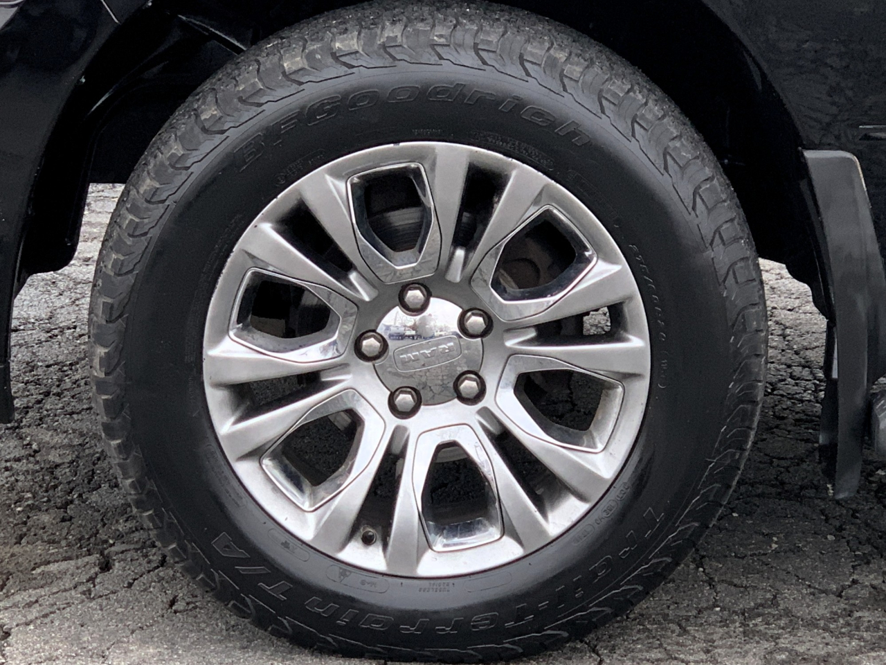 RAM 1500 Laramie Longhorn Edition Crew Cab SWB 4WD 2014