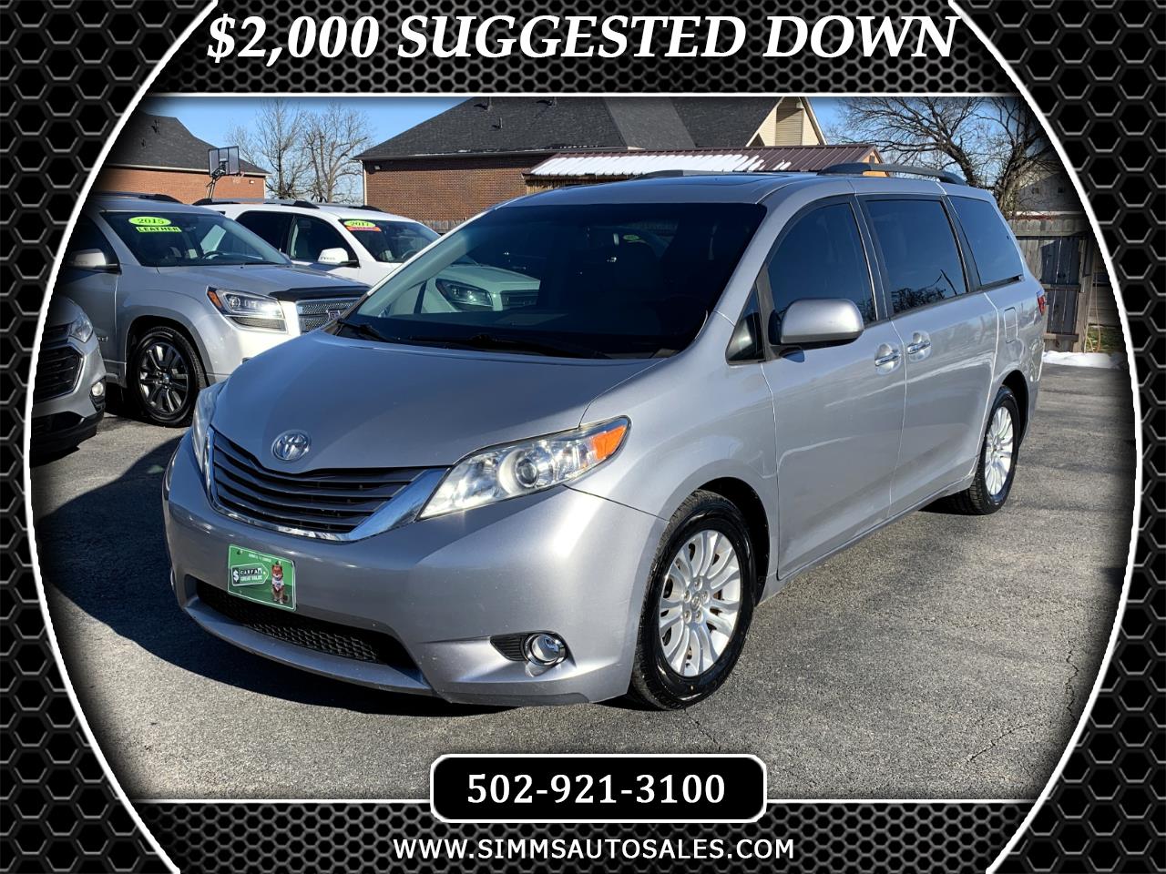 Toyota Sienna XLE FWD 8-Passenger V6 2016