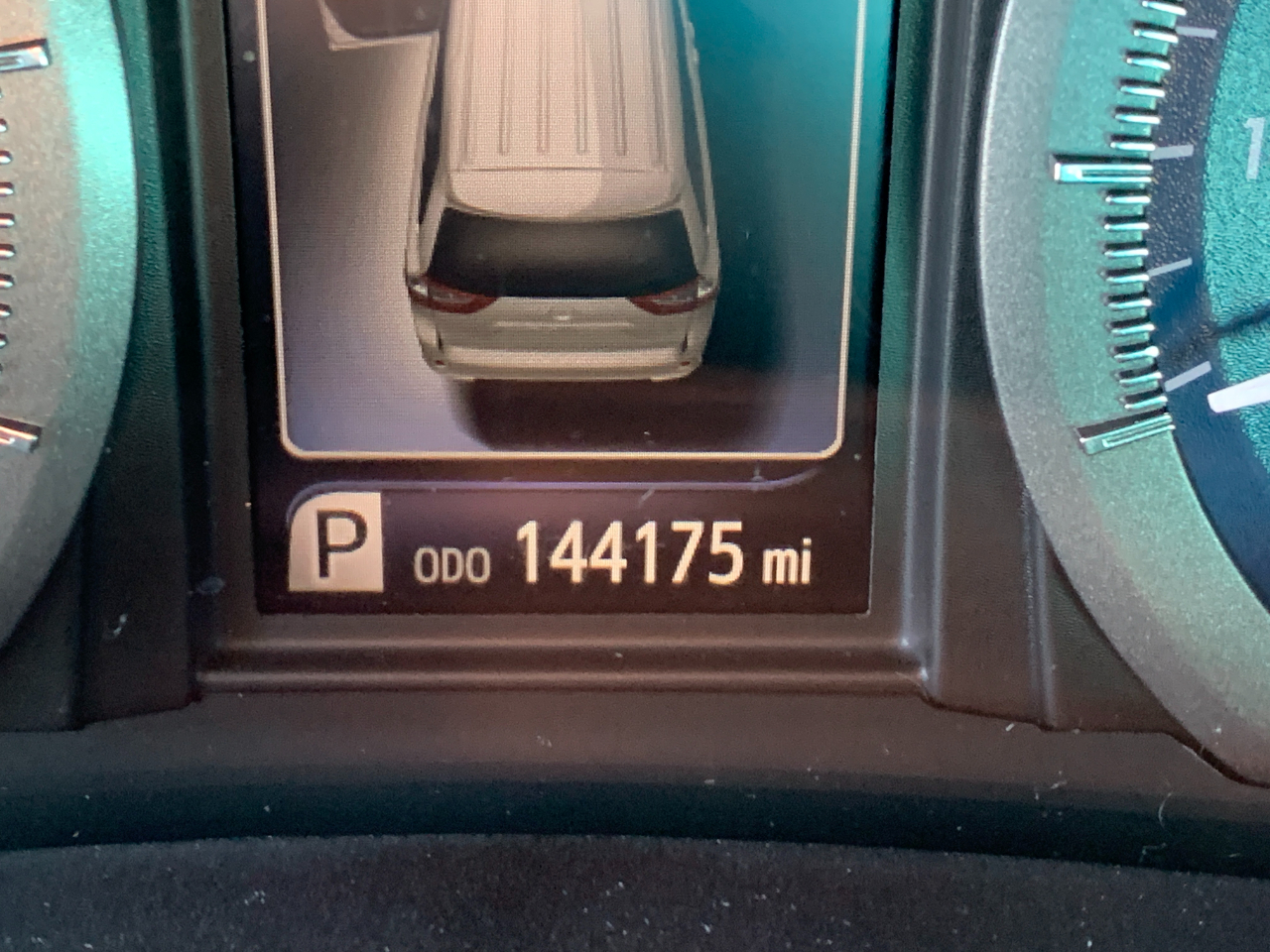 Toyota Sienna XLE FWD 8-Passenger V6 2016