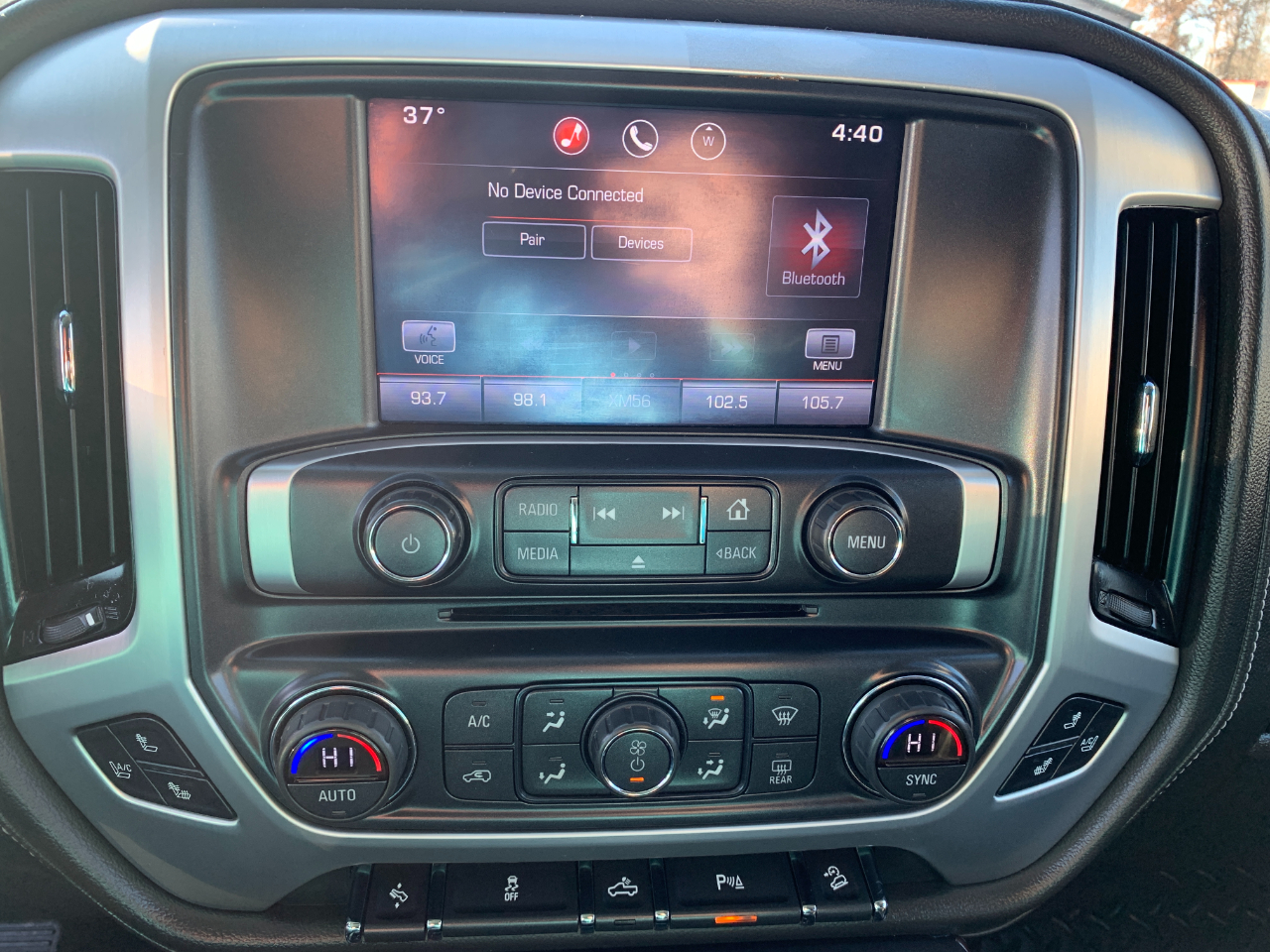 GMC Sierra 1500 SLT Crew Cab Short Box 4WD 2015