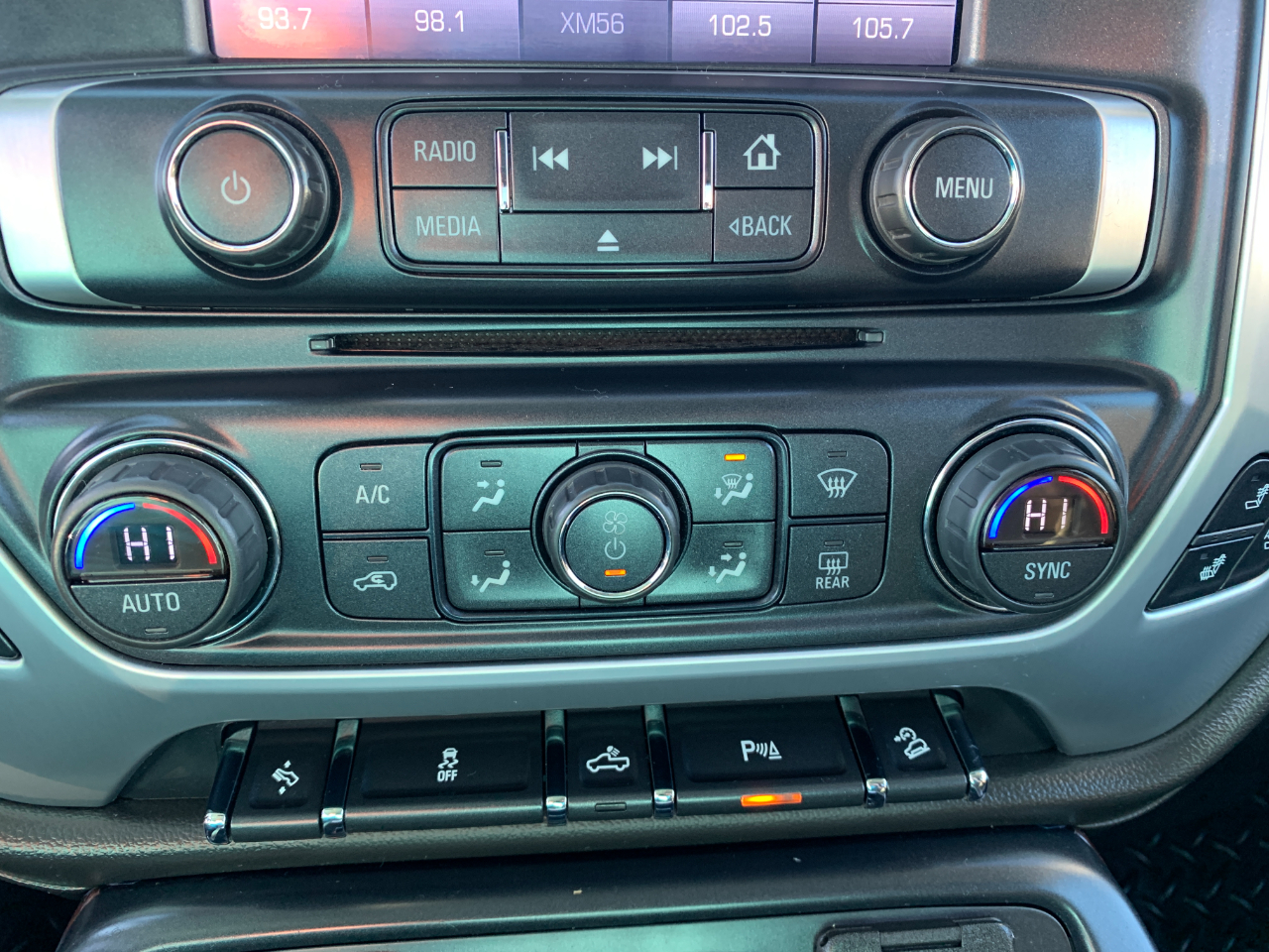 GMC Sierra 1500 SLT Crew Cab Short Box 4WD 2015