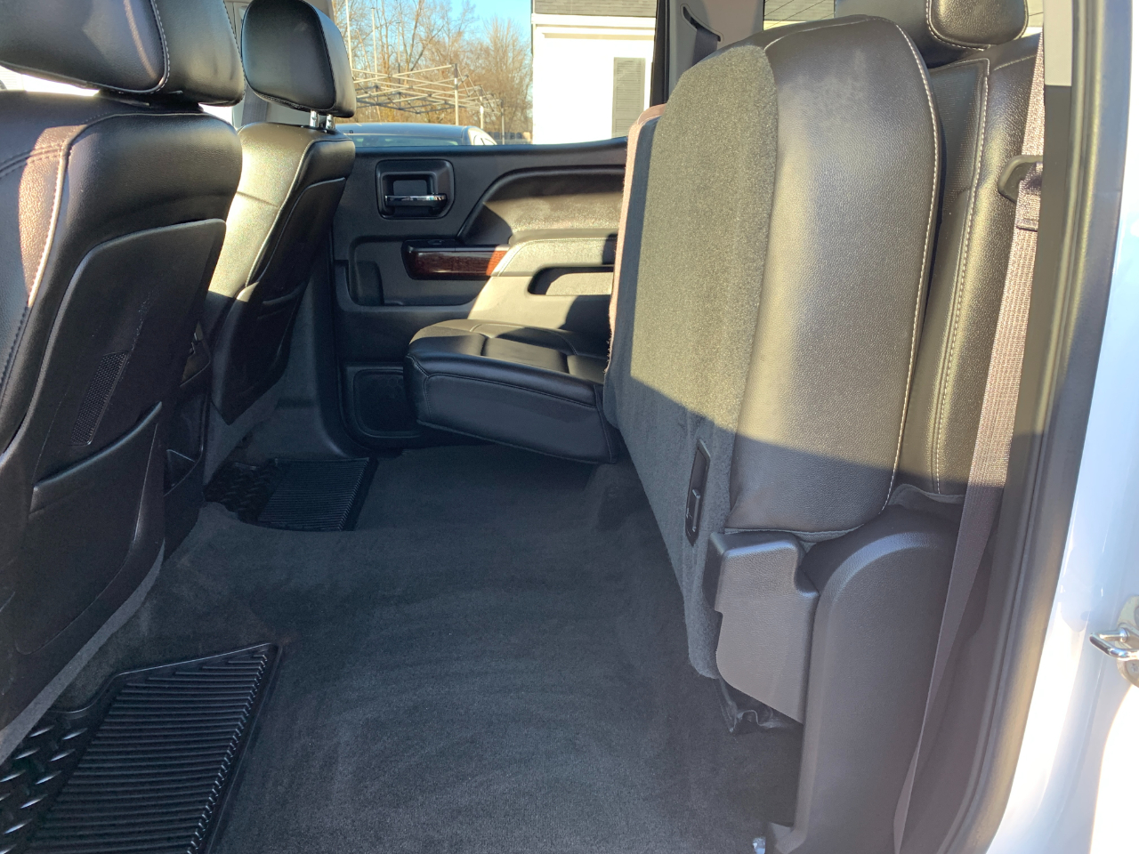 GMC Sierra 1500 SLT Crew Cab Short Box 4WD 2015