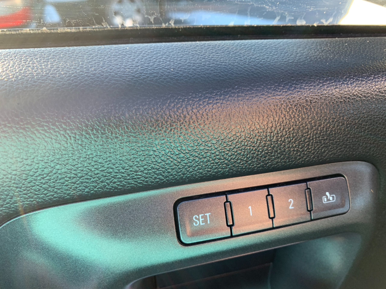 GMC Sierra 1500 Denali Crew Cab Short Box 4WD 2017