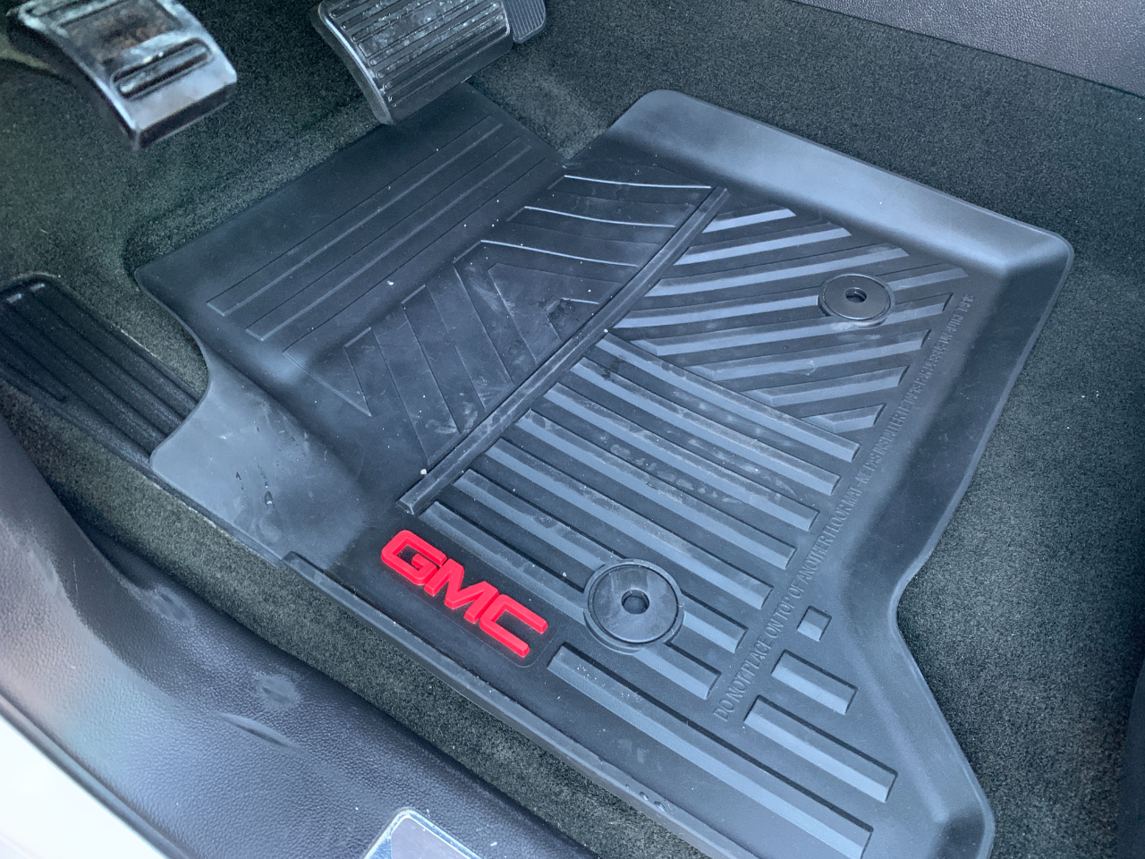 GMC Sierra 1500 Denali Crew Cab Short Box 4WD 2017