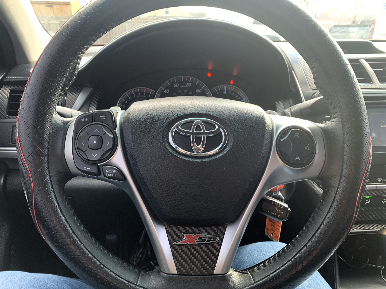 Toyota Camry XLE 2014