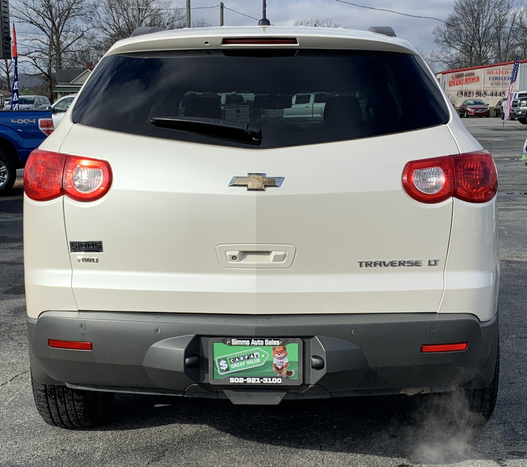 Chevrolet Traverse LT AWD 2011