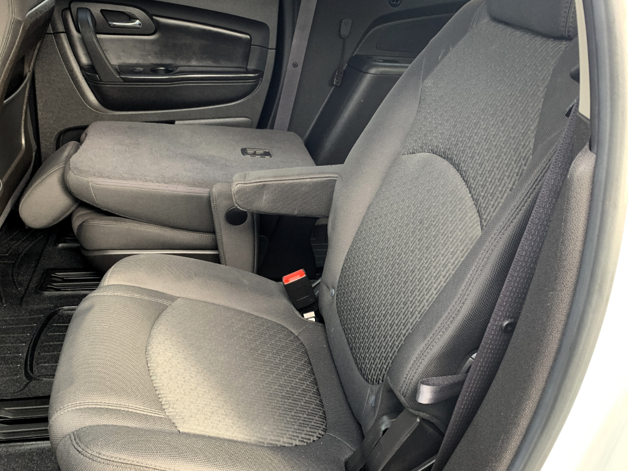 Chevrolet Traverse LT AWD 2011