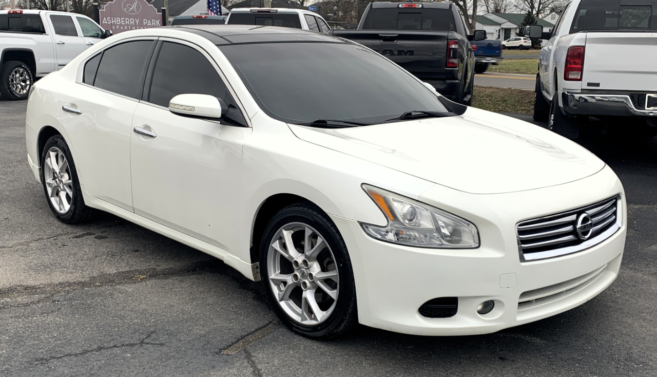 Nissan Maxima SV 2014