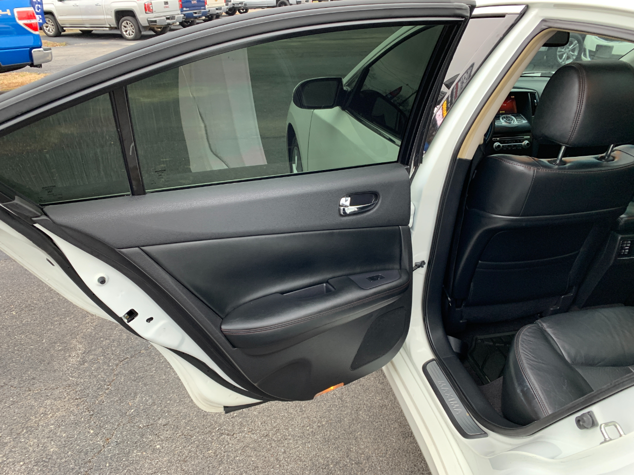 Nissan Maxima SV 2014