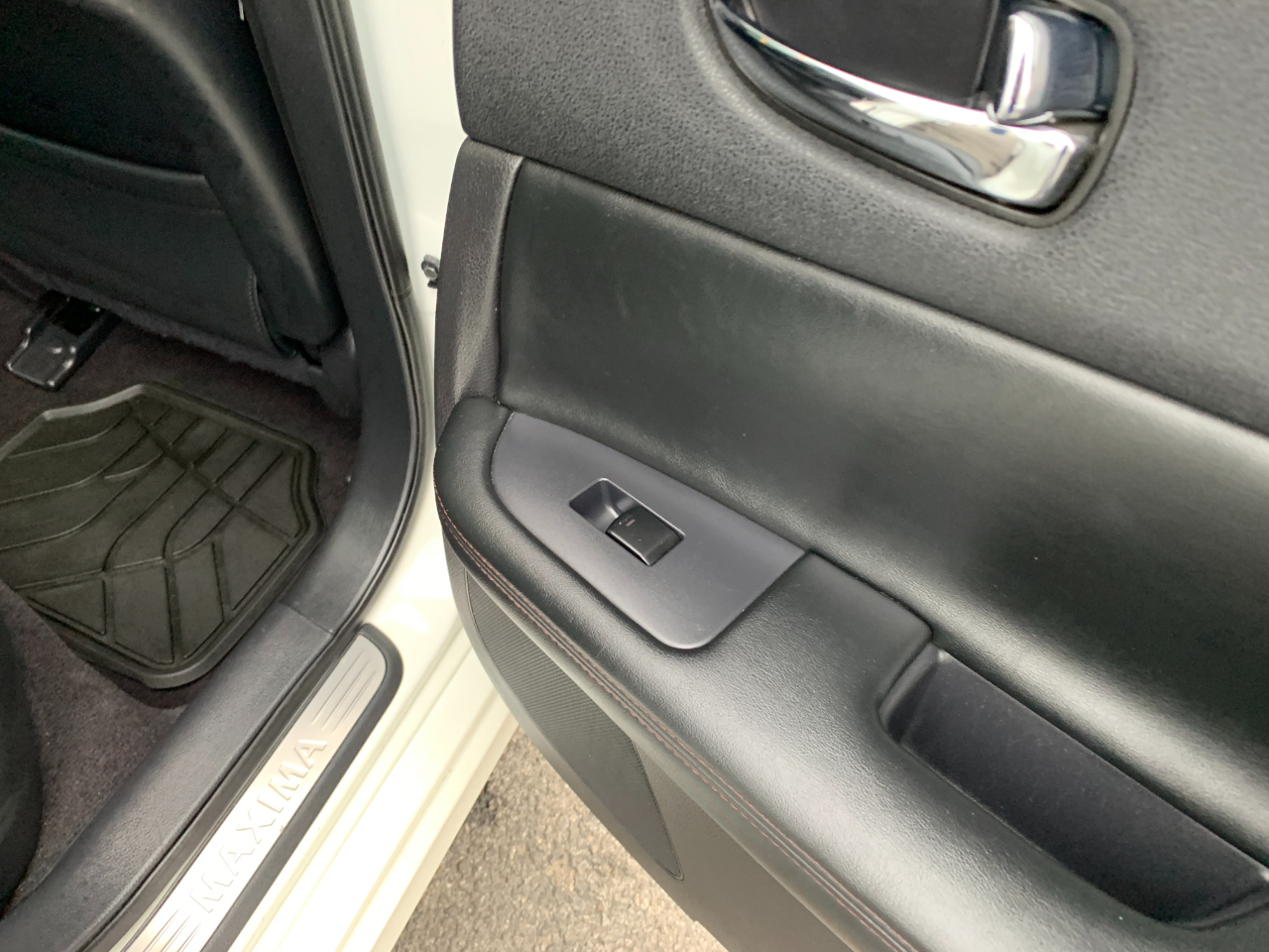 Nissan Maxima SV 2014