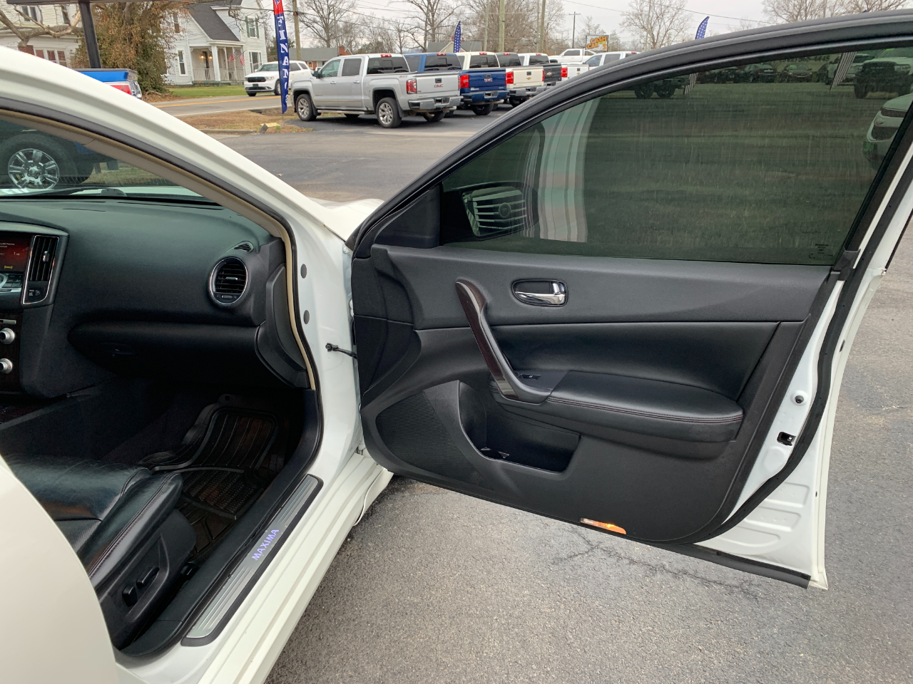 Nissan Maxima SV 2014