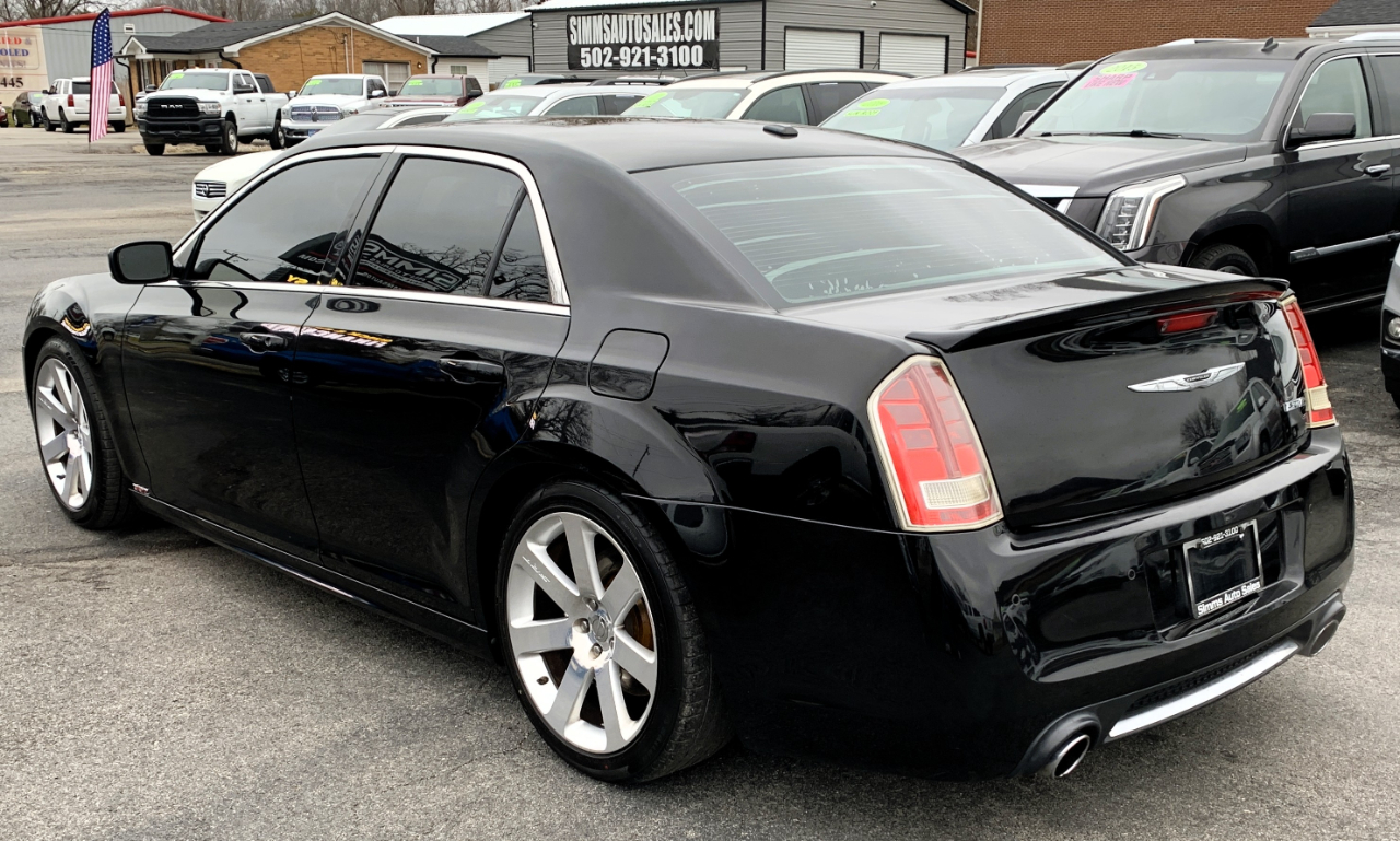 Chrysler 300 SRT8 2012