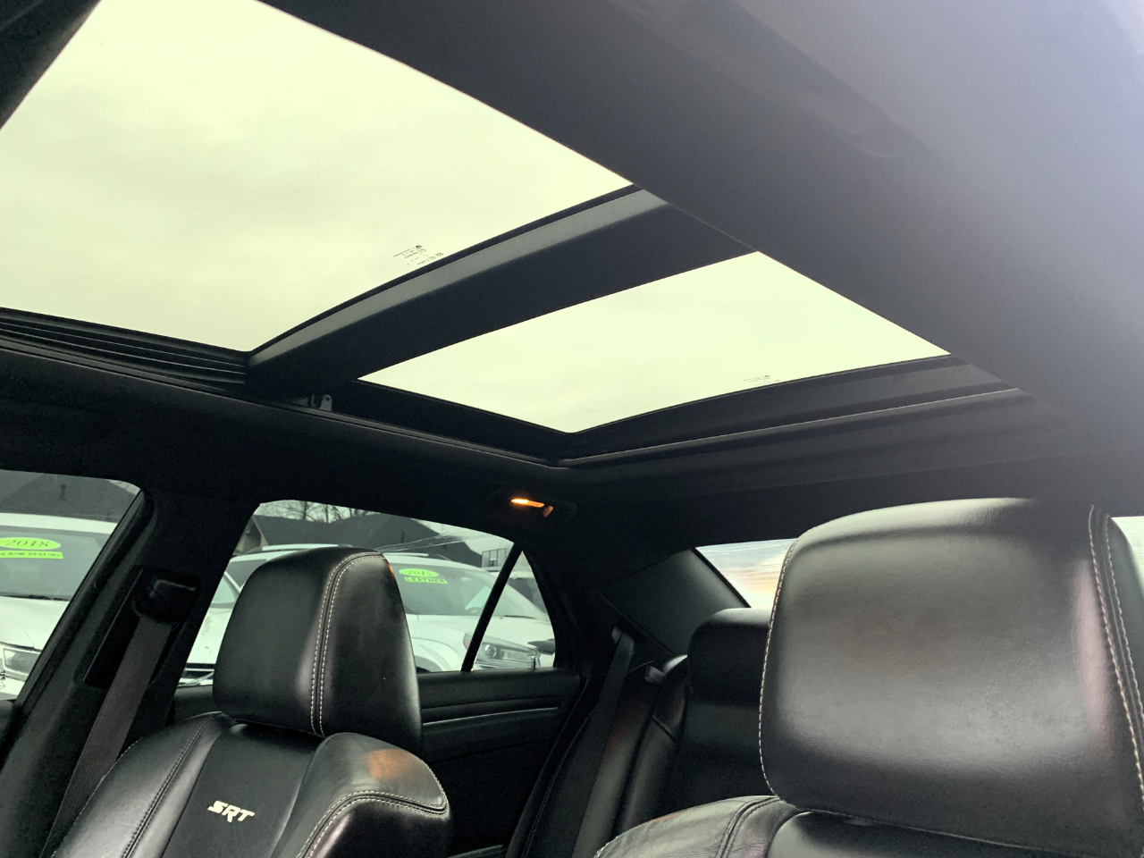 Chrysler 300 SRT8 2012