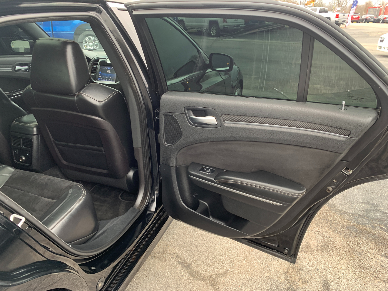 Chrysler 300 SRT8 2012