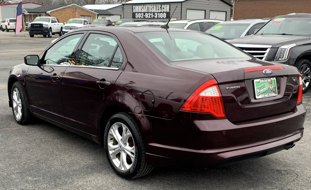 Ford Fusion SE 2012