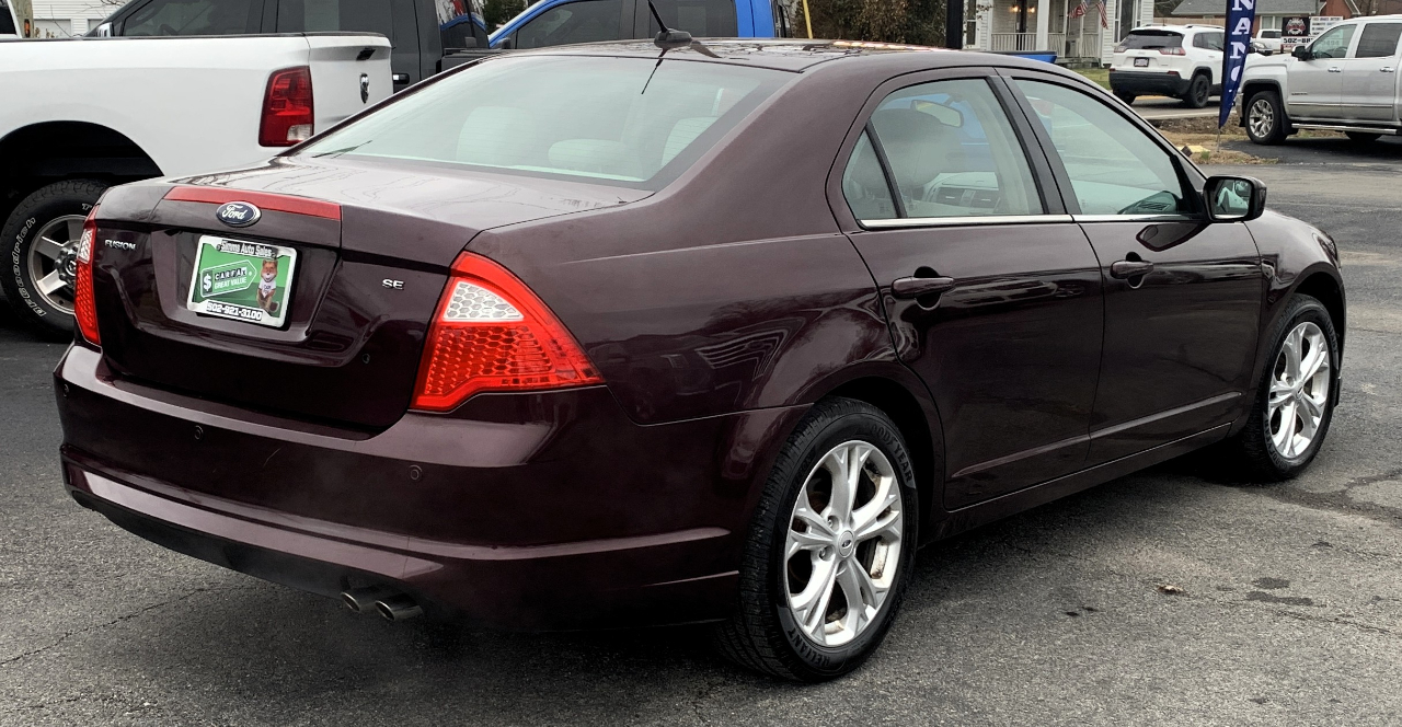 Ford Fusion SE 2012