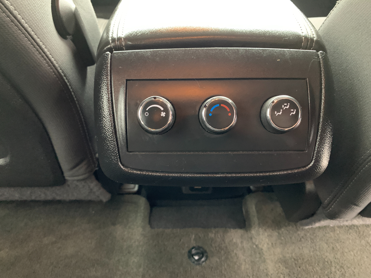 GMC Acadia SLE-1 FWD 2015