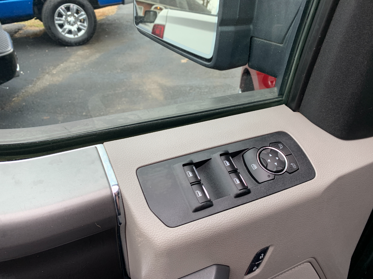 Ford F-150 XLT SuperCab 6.5-ft. Bed 4WD 2015