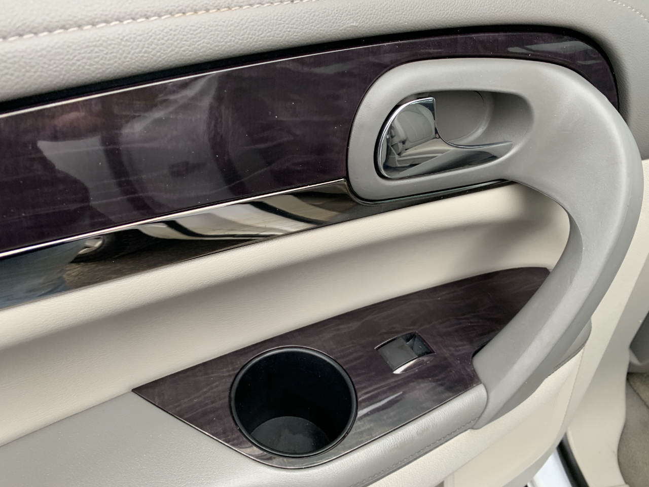 Buick Enclave Leather AWD 2016