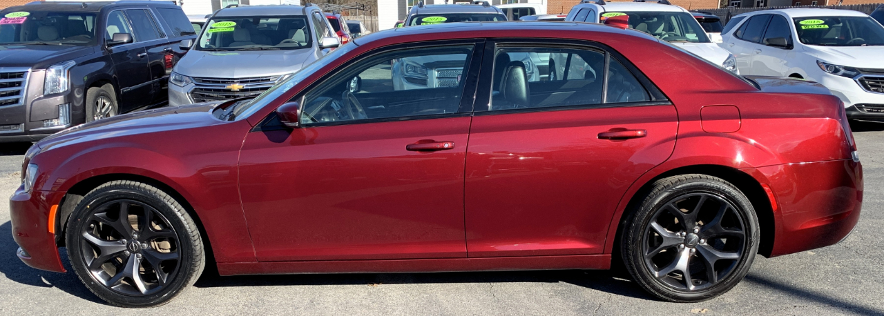 Chrysler 300 S V6 2023