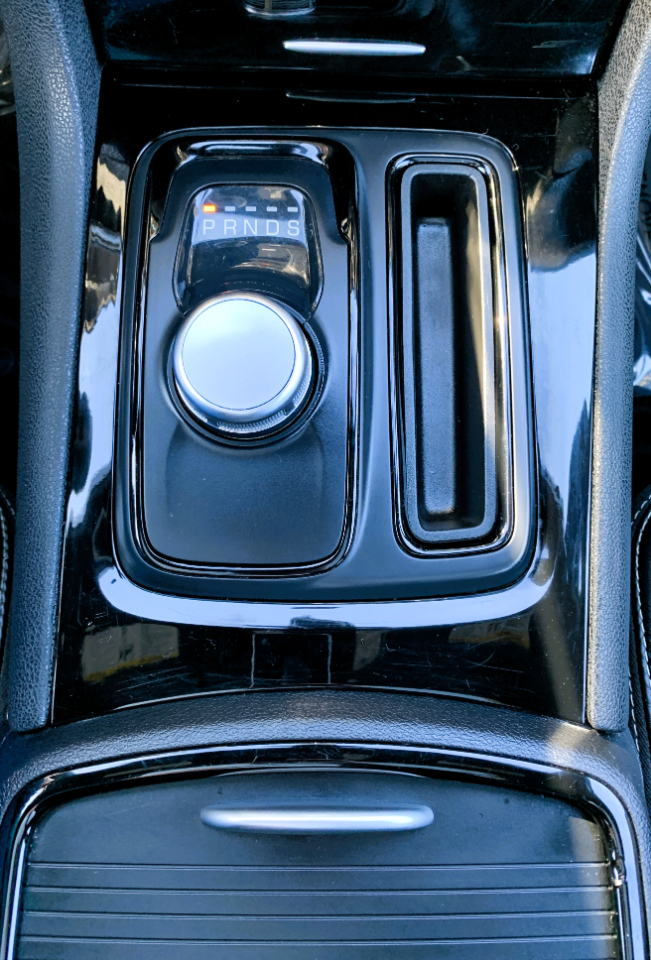 Chrysler 300 S V6 2023