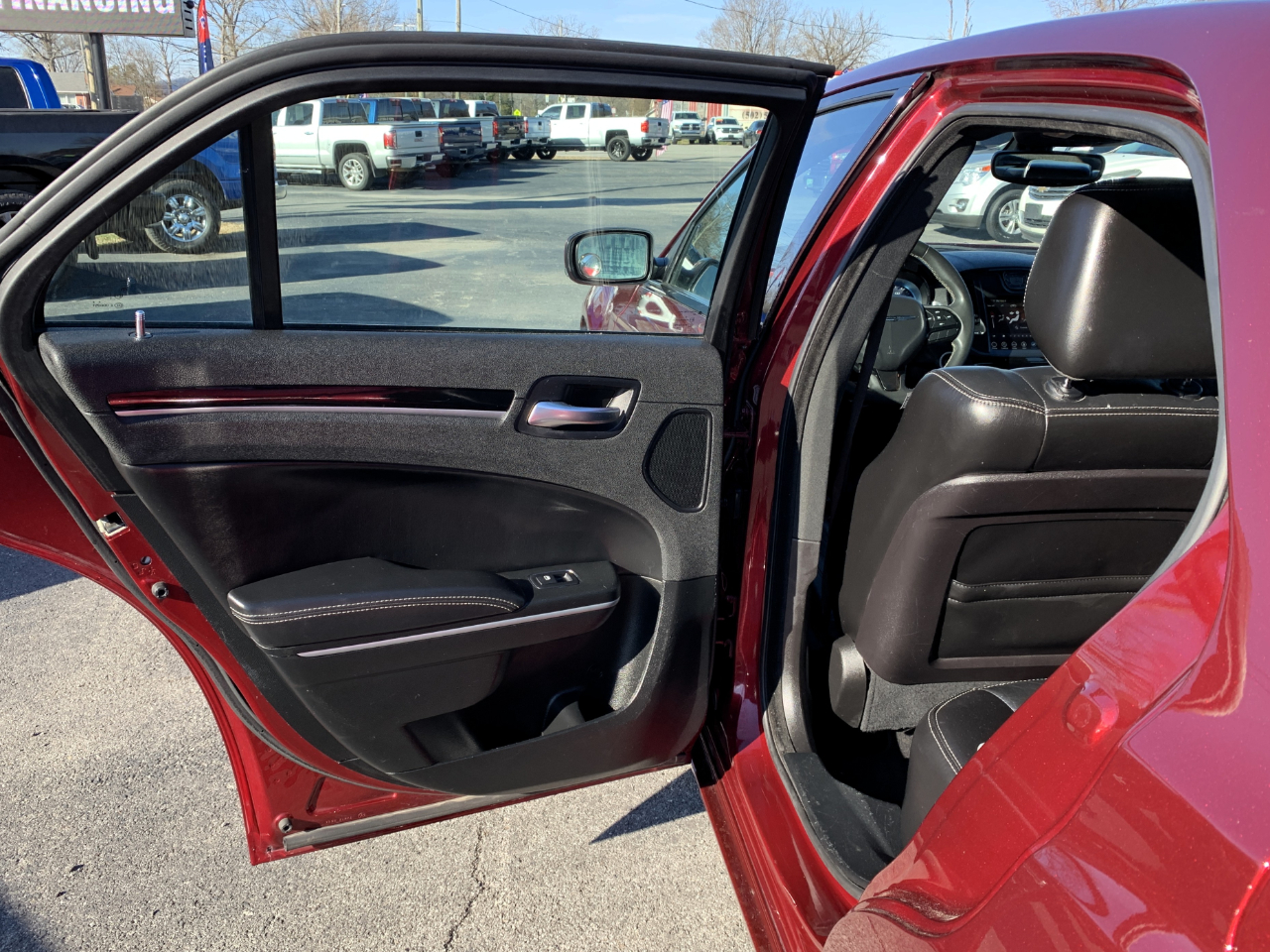 Chrysler 300 S V6 2023