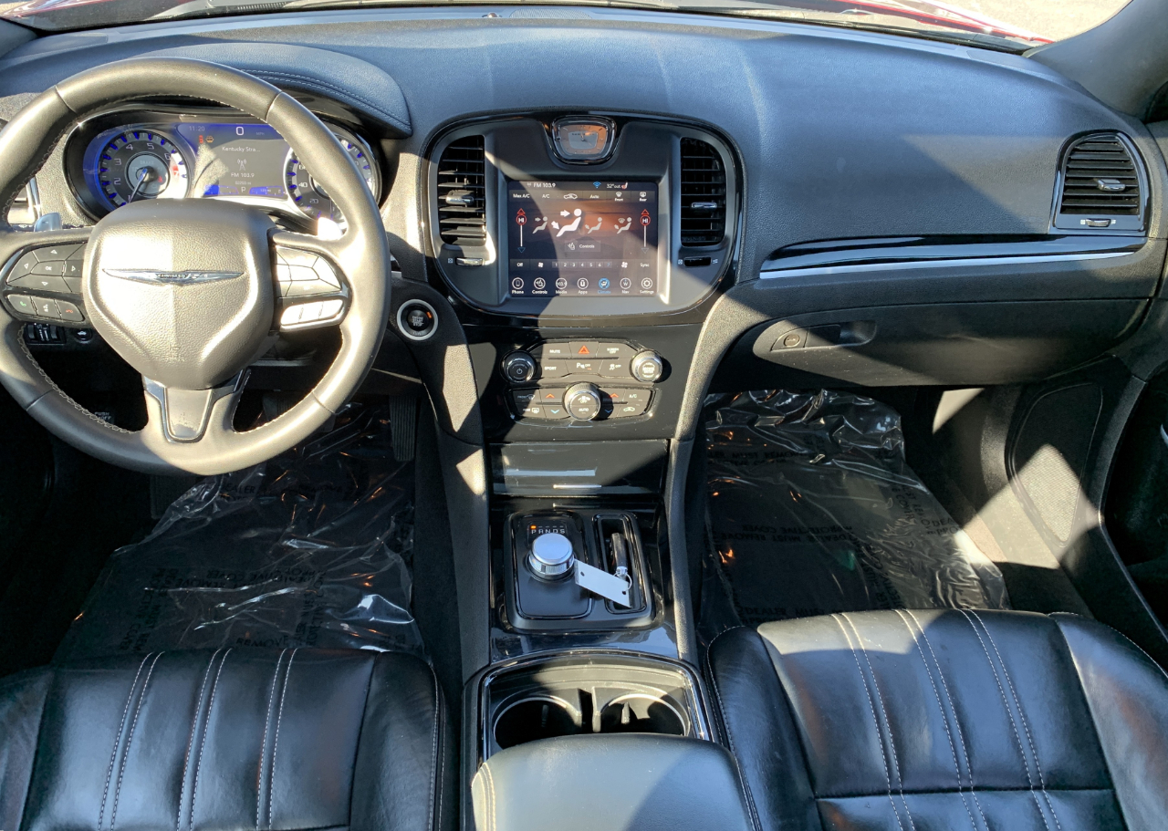 Chrysler 300 S V6 2023