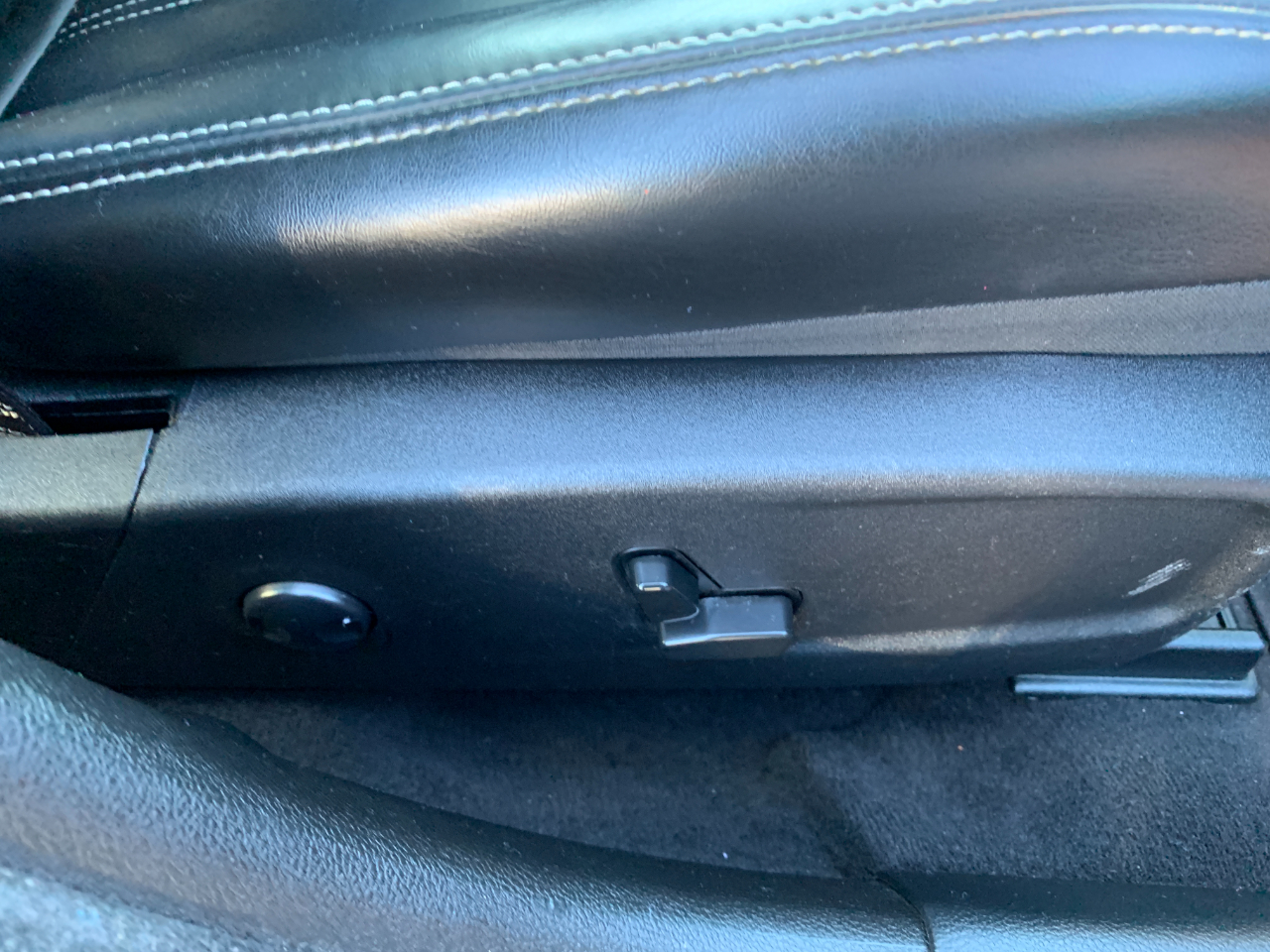 Chrysler 300 S V6 2023