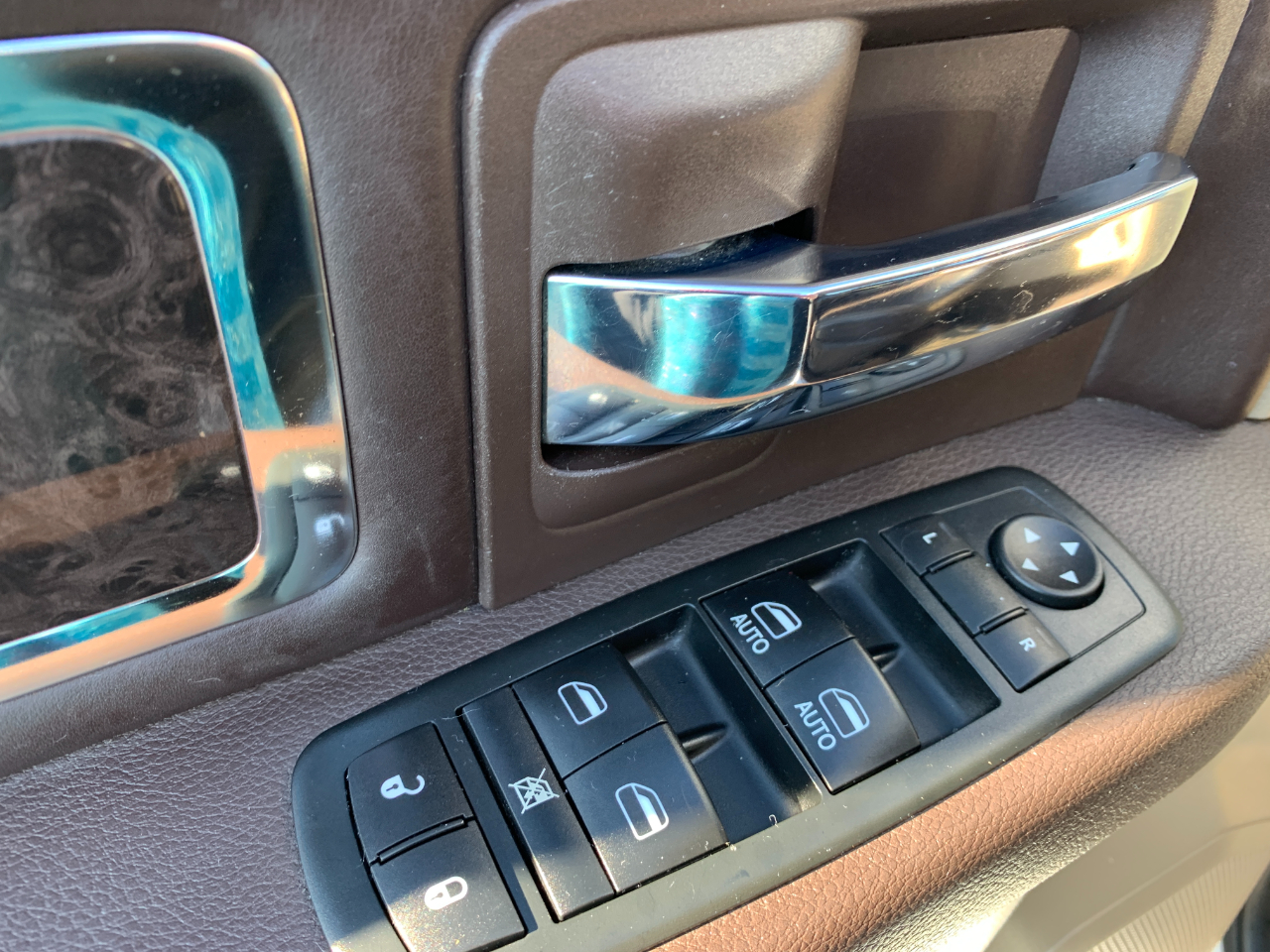 RAM 1500 Laramie Longhorn Edition Crew Cab 4WD 2012