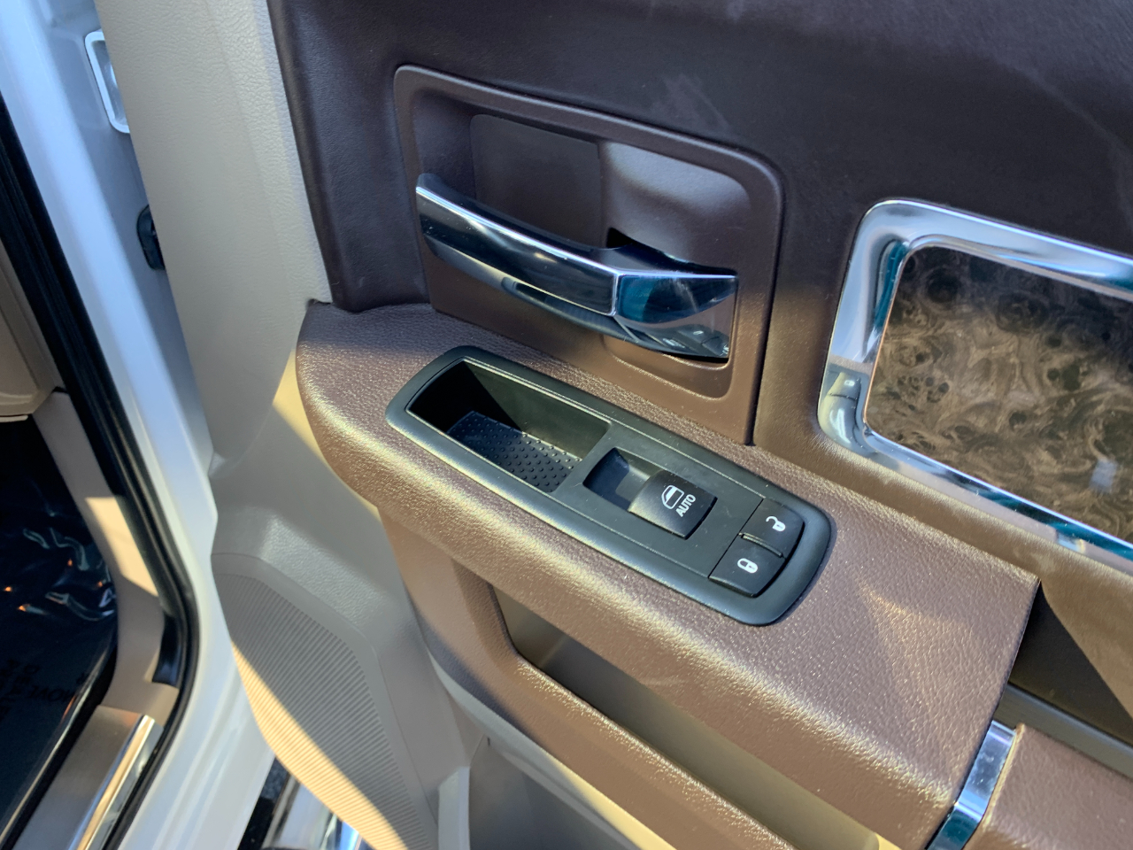 RAM 1500 Laramie Longhorn Edition Crew Cab 4WD 2012