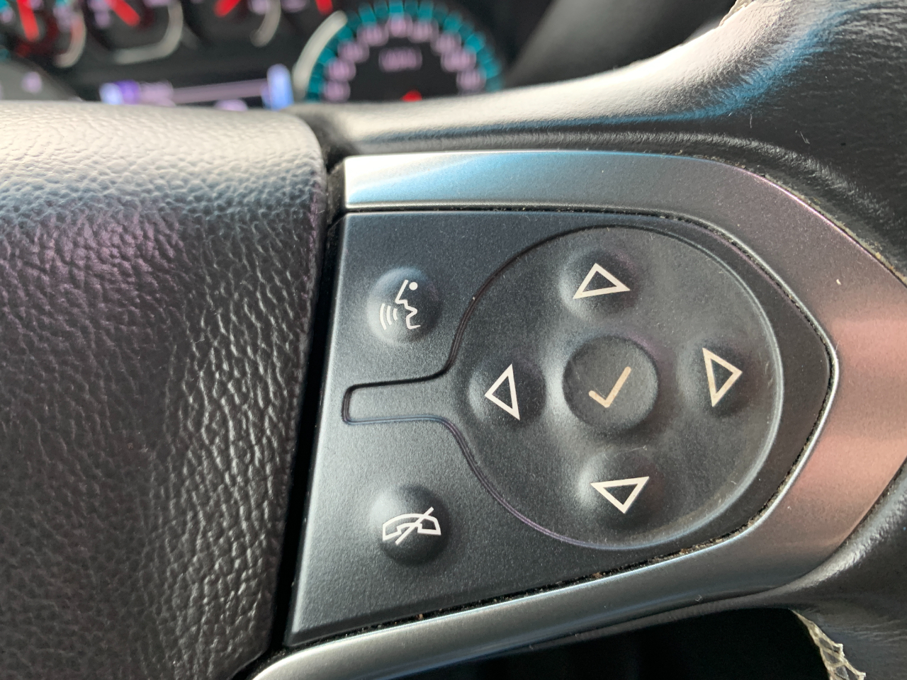 Chevrolet Suburban LT 4WD 2017