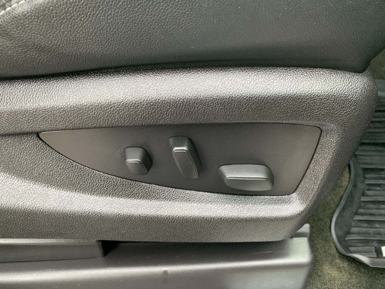 Chevrolet Suburban LT 4WD 2017