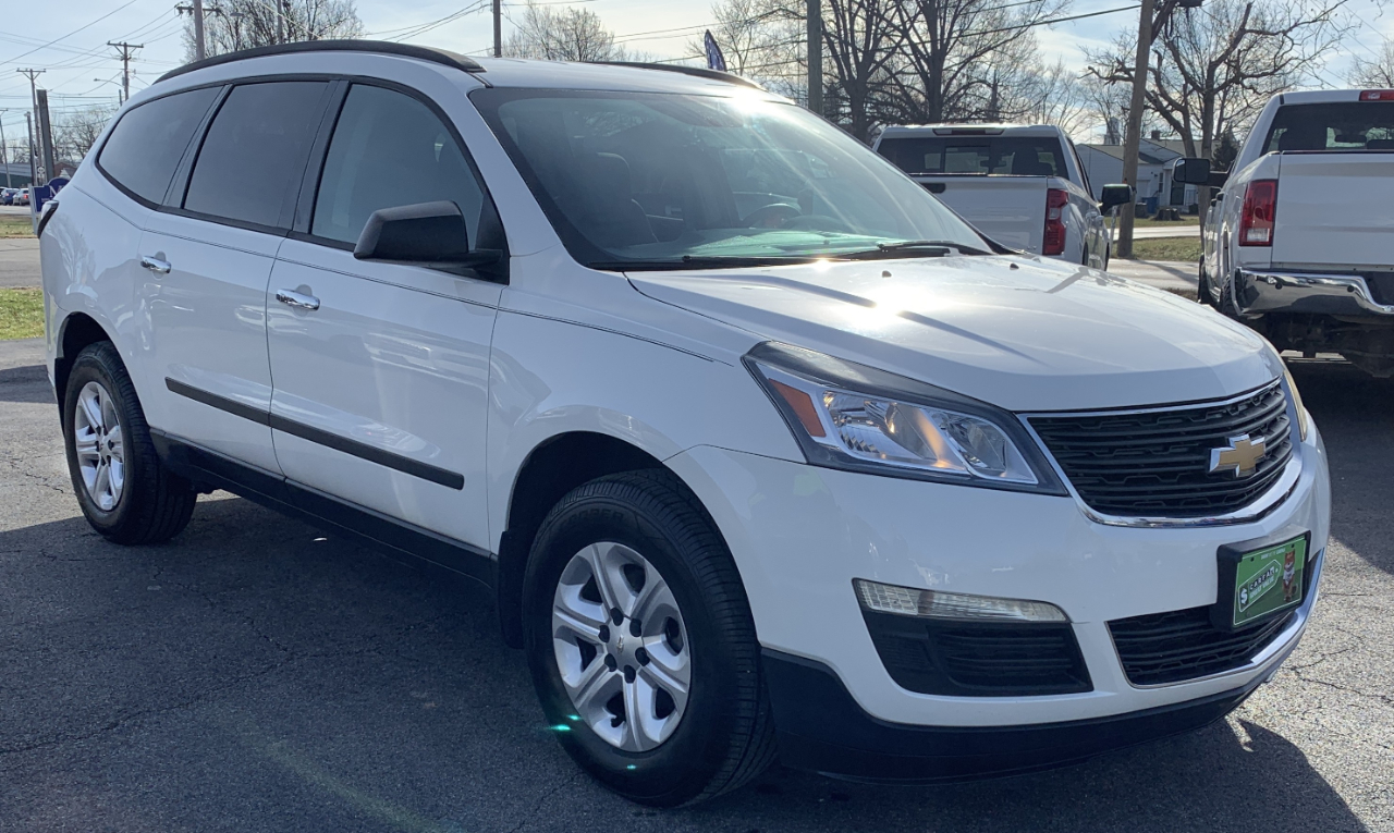Chevrolet Traverse LS FWD 2013