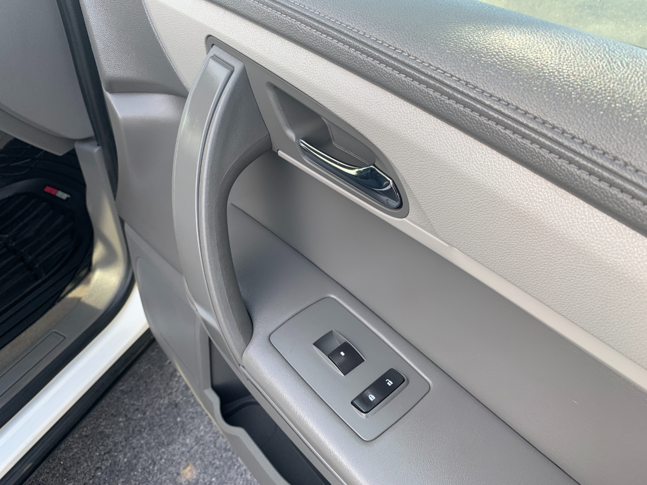 Chevrolet Traverse LS FWD 2013