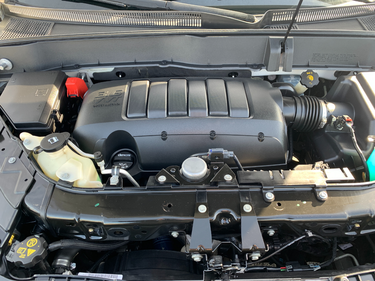 Chevrolet Traverse LS FWD 2013