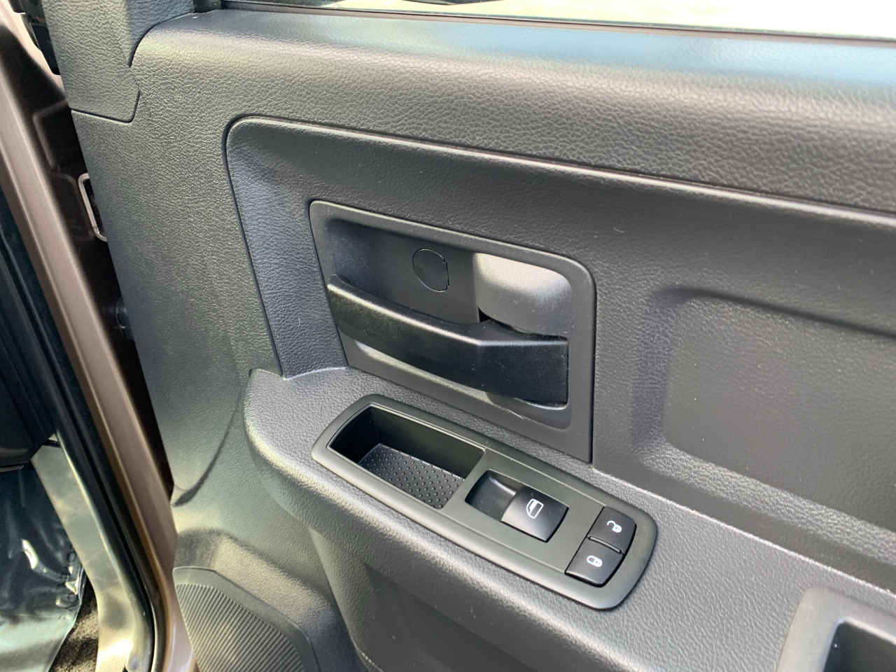 RAM 1500 Sport Quad Cab 4WD 2010