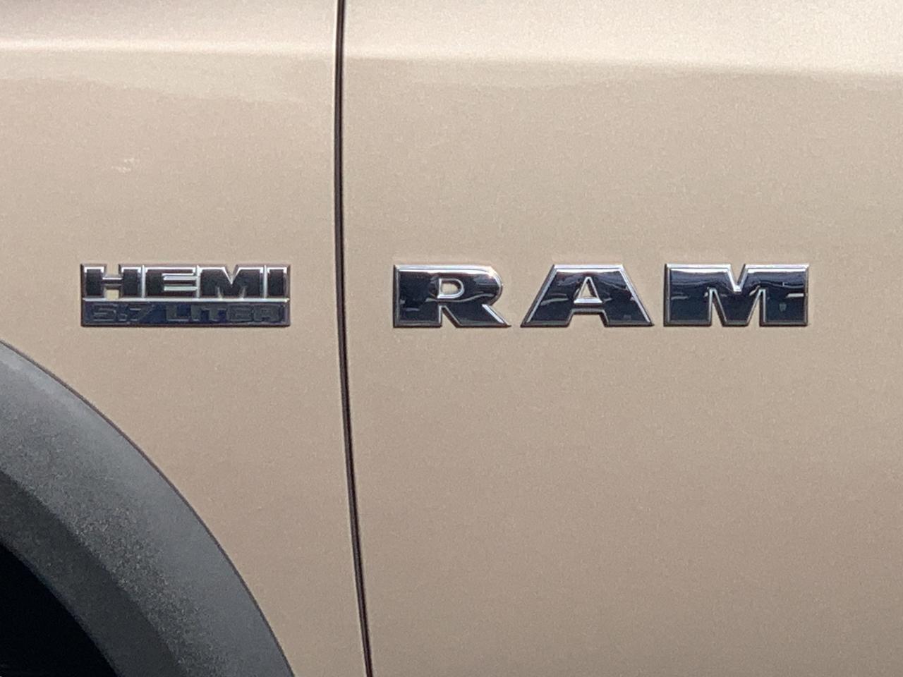 RAM 1500 Sport Quad Cab 4WD 2010