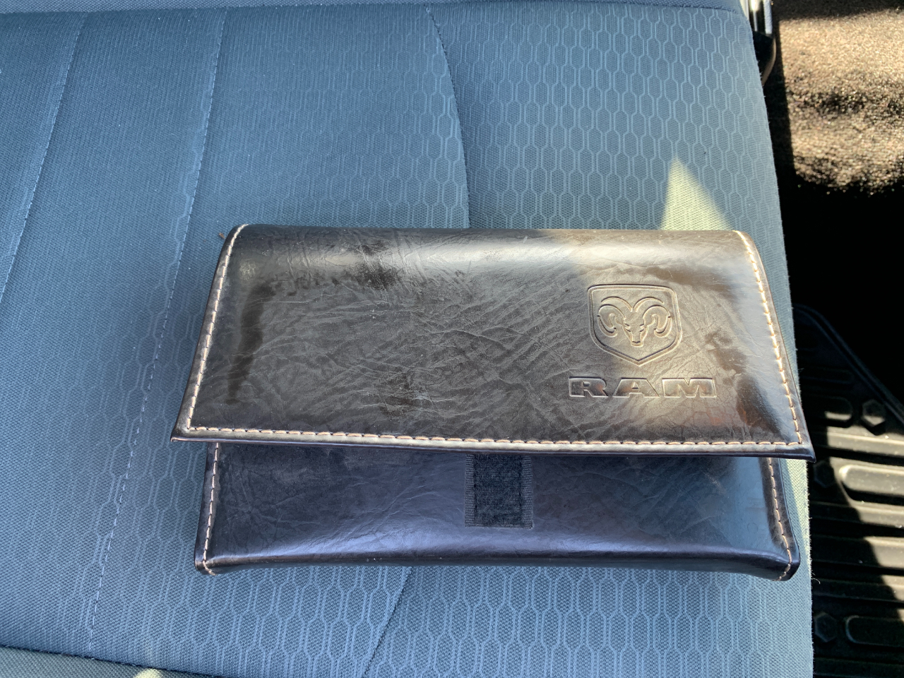 RAM 1500 Tradesman Crew Cab SWB 4WD 2017