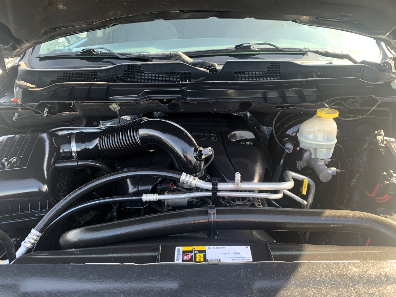 RAM 1500 Tradesman Crew Cab SWB 4WD 2017