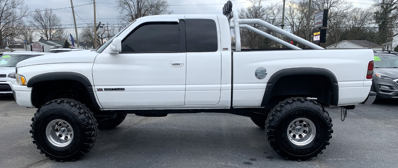 Dodge Ram 1500 Quad Cab 6.5-ft. Bed 4WD 1998