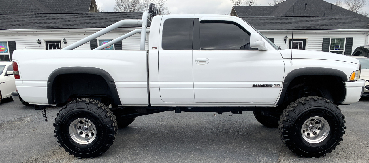 Dodge Ram 1500 Quad Cab 6.5-ft. Bed 4WD 1998