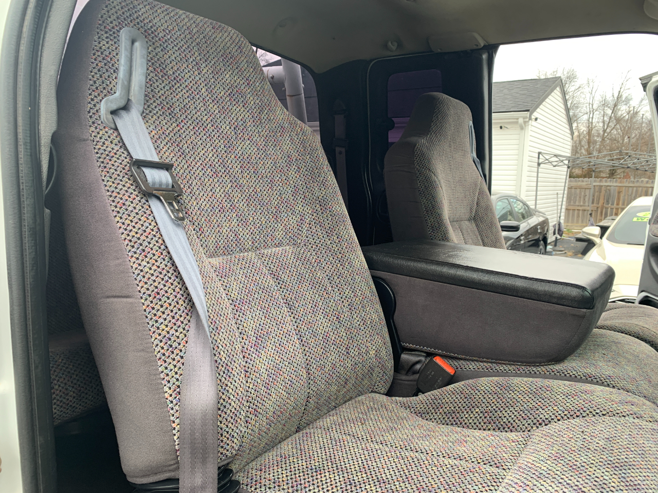 Dodge Ram 1500 Quad Cab 6.5-ft. Bed 4WD 1998