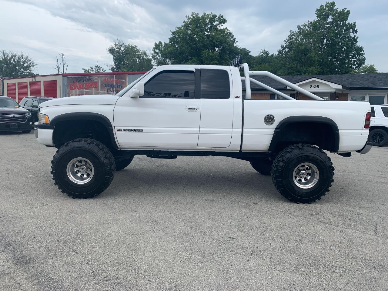 Dodge Ram 1500 Quad Cab 6.5-ft. Bed 4WD 1998