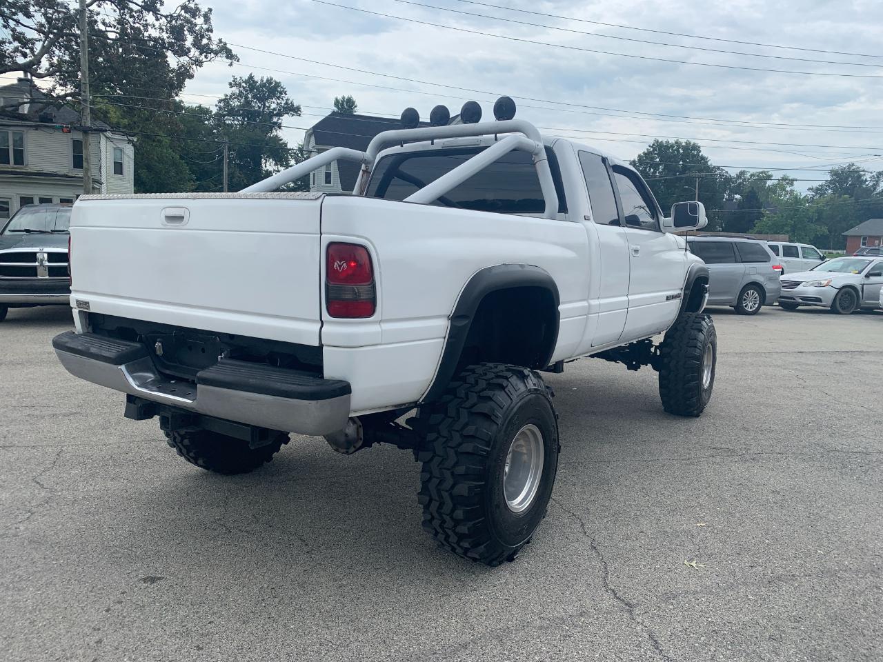 Dodge Ram 1500 Quad Cab 6.5-ft. Bed 4WD 1998