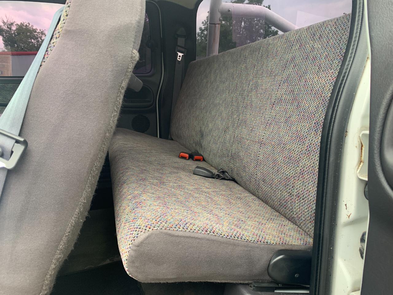 Dodge Ram 1500 Quad Cab 6.5-ft. Bed 4WD 1998