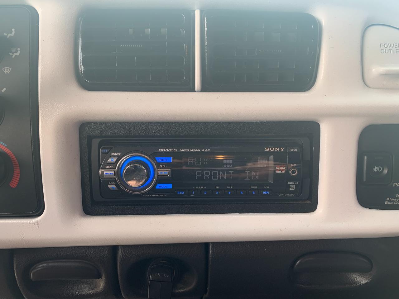 Dodge Ram 1500 Quad Cab 6.5-ft. Bed 4WD 1998