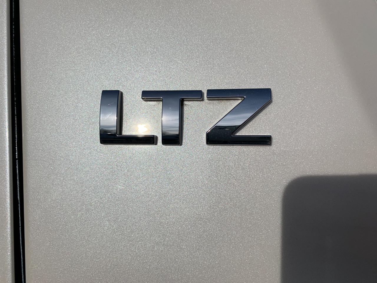 Chevrolet Avalanche LTZ 4WD 2012